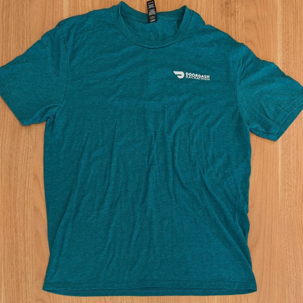 Teal Blue T-Shirt DoorDash Global 2022 Hackathon District Tee M